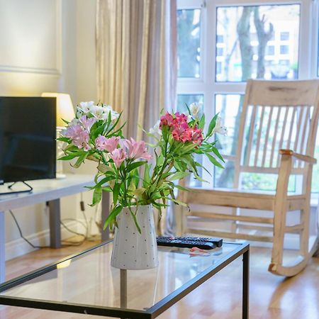 Close To City Centre Stylish 3 Bedroom House 贝尔法斯特 外观 照片