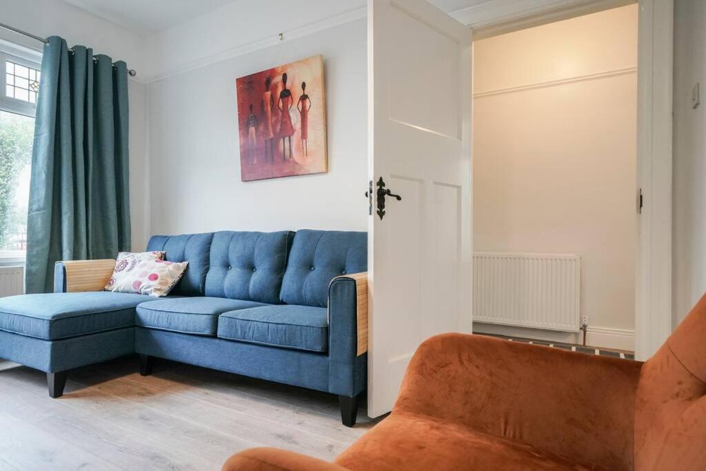 Close To City Centre Stylish 3 Bedroom House 贝尔法斯特 外观 照片