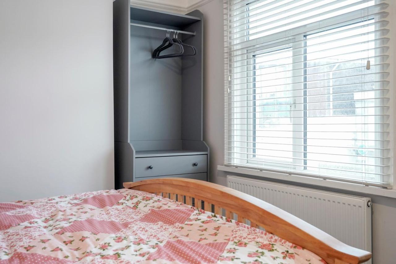 Close To City Centre Stylish 3 Bedroom House 贝尔法斯特 外观 照片