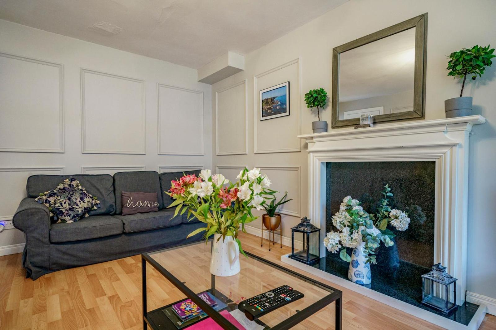Close To City Centre Stylish 3 Bedroom House 贝尔法斯特 外观 照片