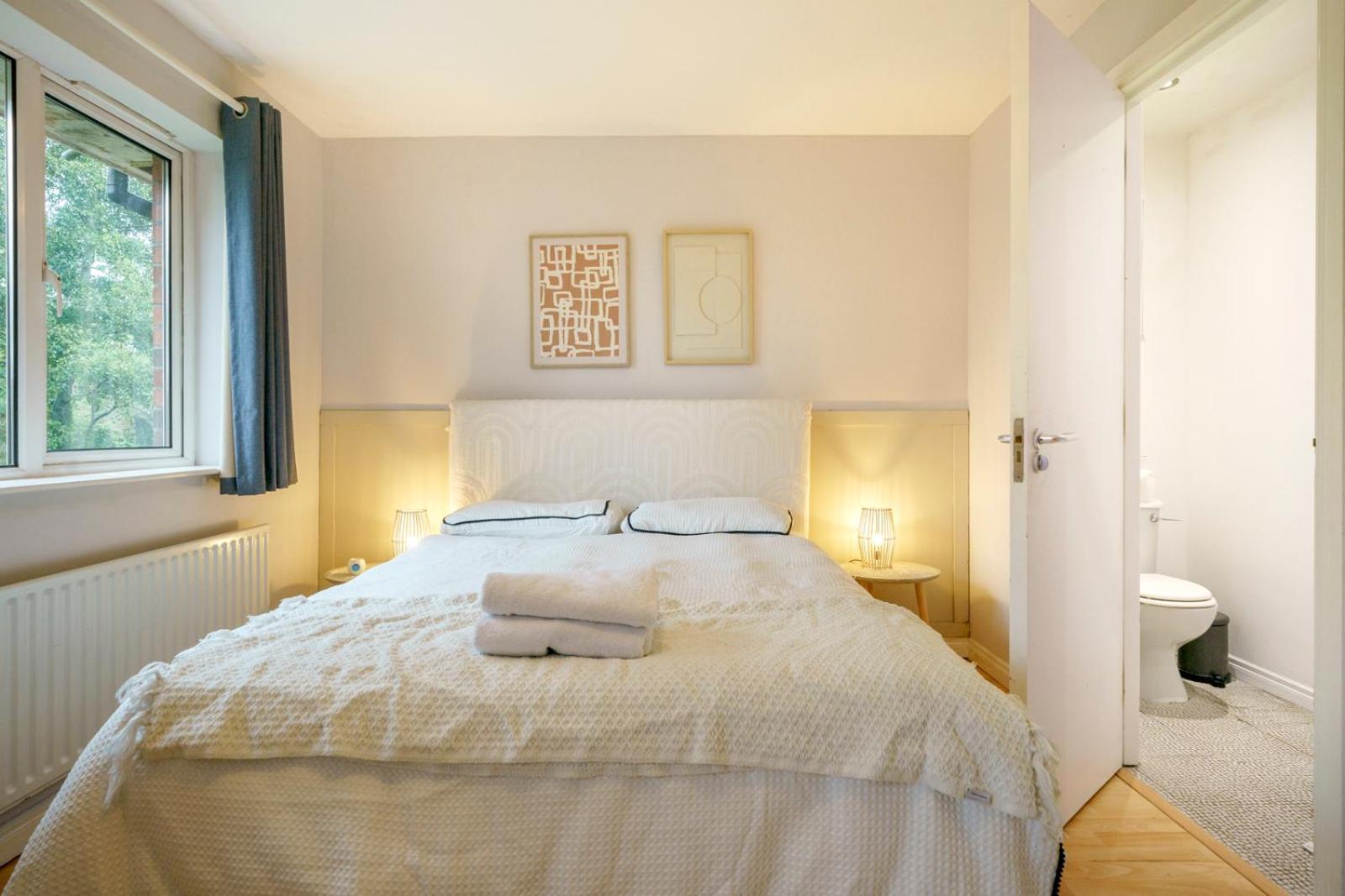 Close To City Centre Stylish 3 Bedroom House 贝尔法斯特 外观 照片