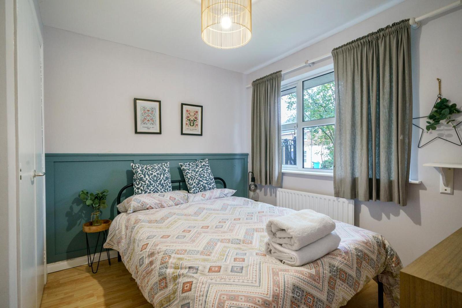 Close To City Centre Stylish 3 Bedroom House 贝尔法斯特 外观 照片